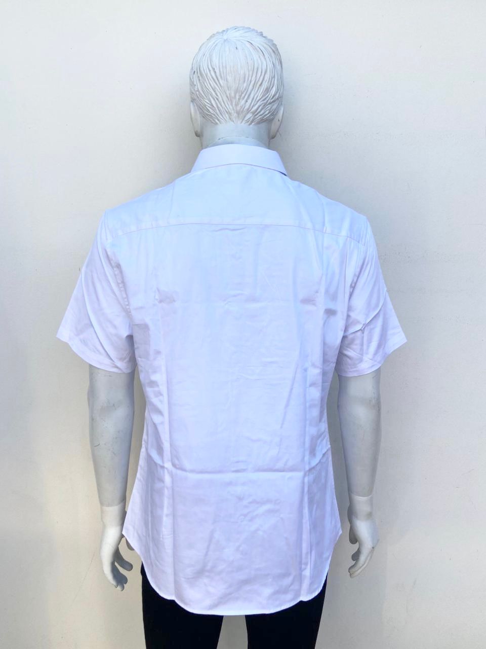 Camisa ASOS DESIGN Original en color blanco liso manga corta