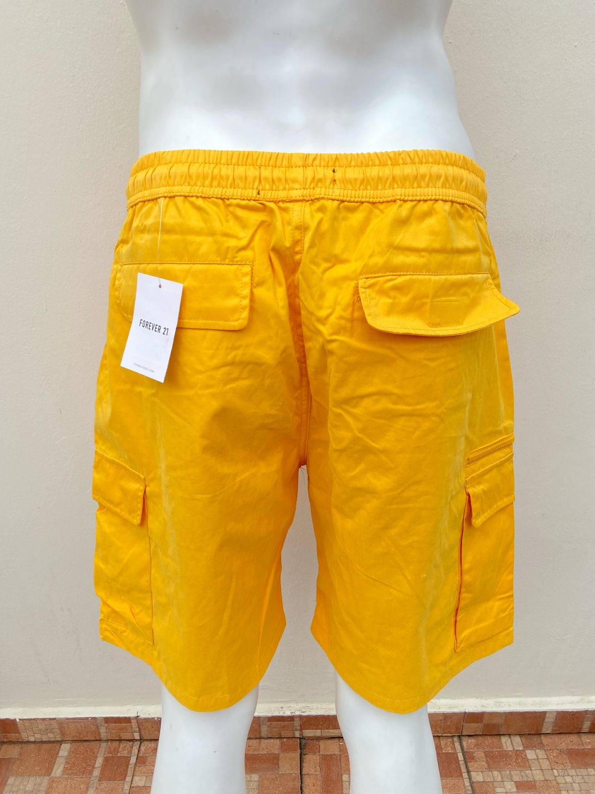 Bermuda Forever 21 original Amarillo mostaza (orange ).