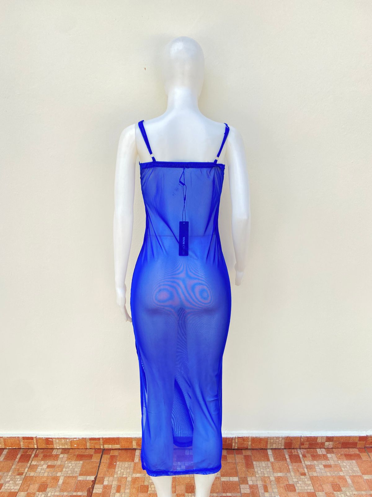 Vestido/ Cover up, azul transparente con abierto en la parte de enfrente, largo.