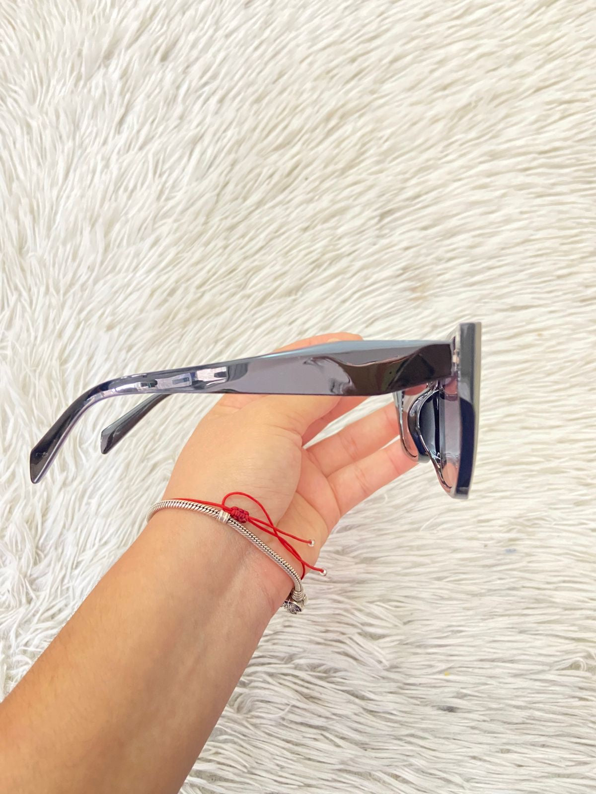 Lentes negros con montura redonda y micas oscura Grande