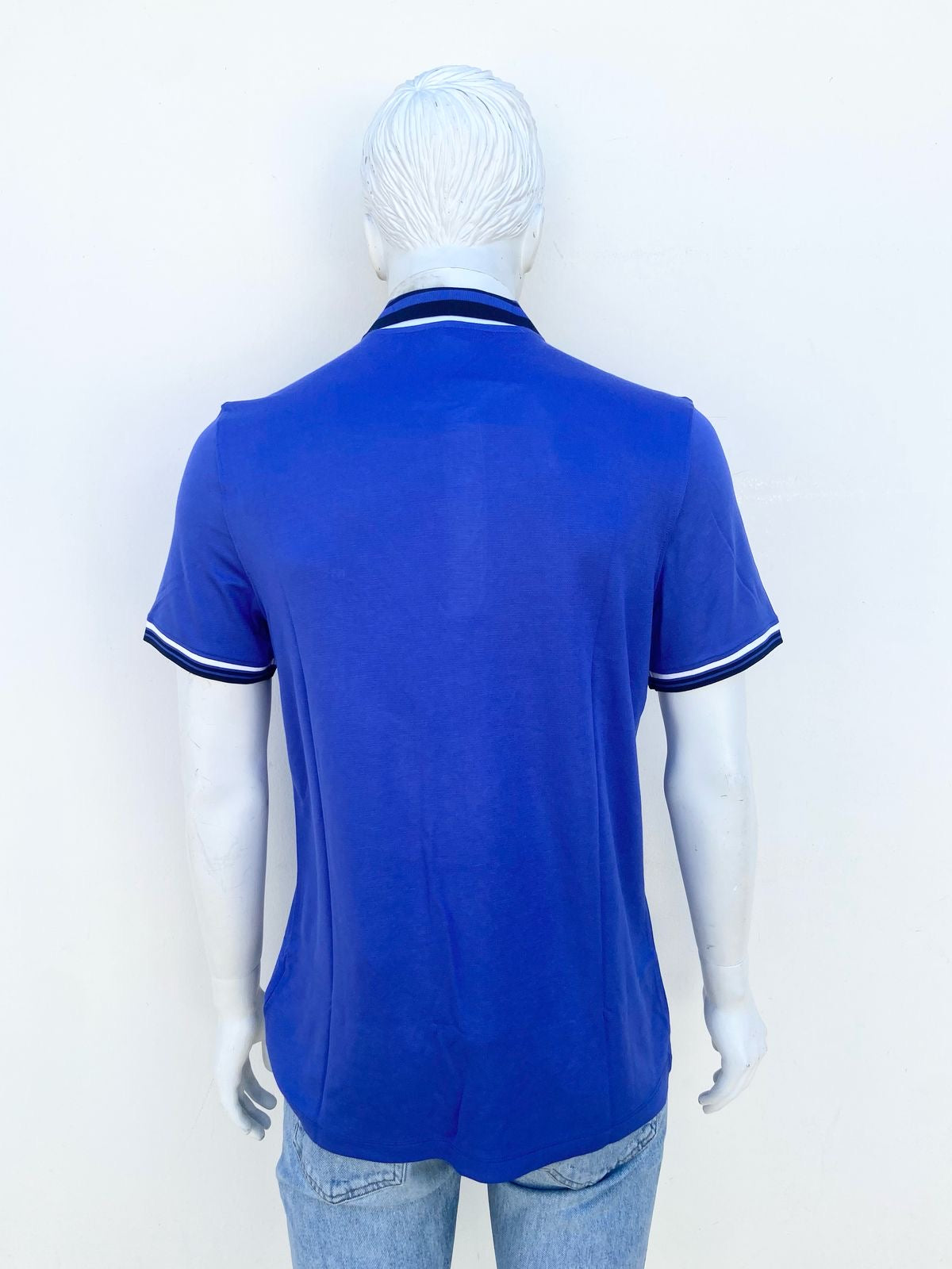 Polocher, MICHAEL KORS Original azul marino con bordes wn negro y blanco .