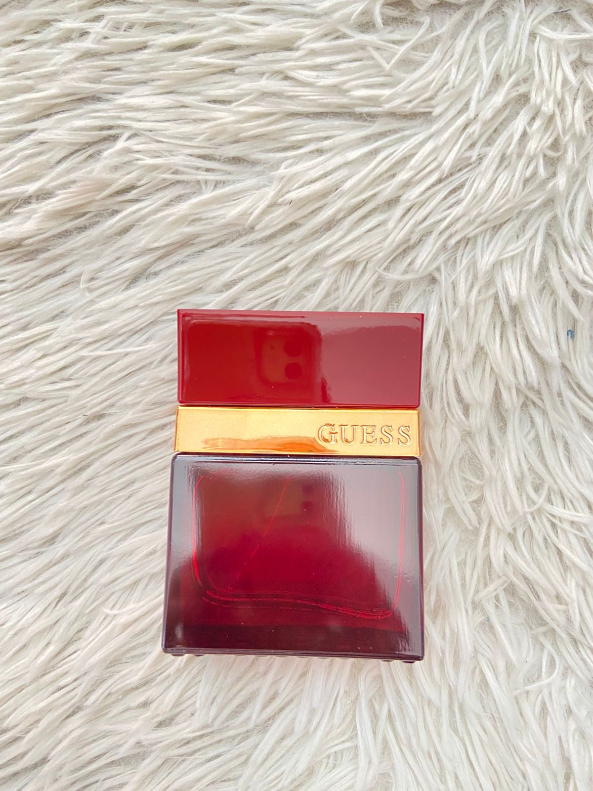 Perfume GUESS original, rojo oscuro GUESS SEDUCTIVE HOMME. ( 50 ML)