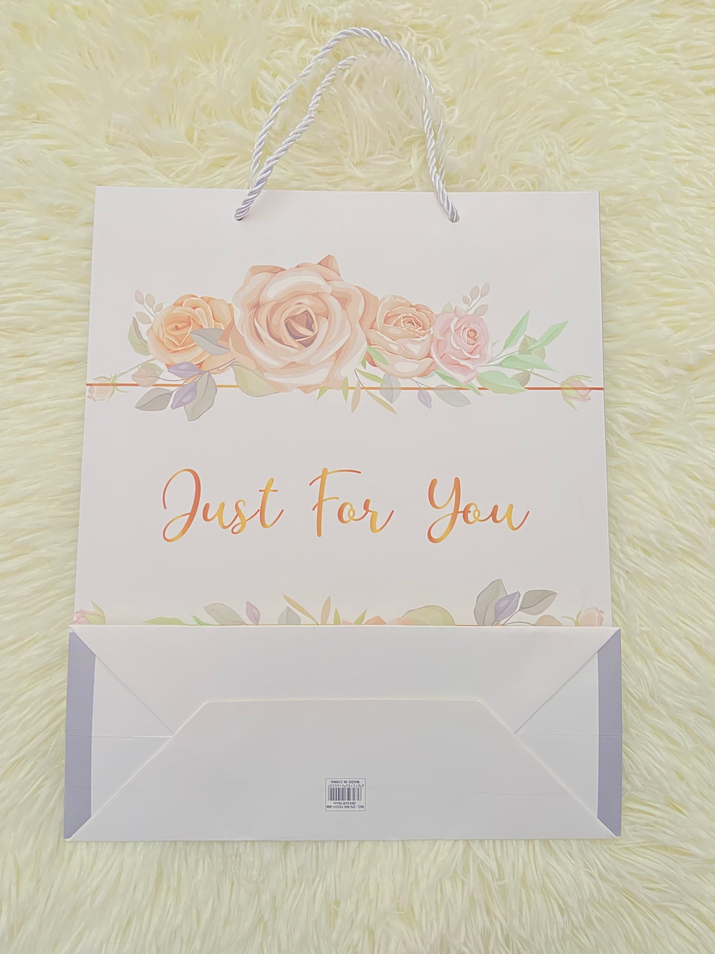 Shopping, blanco con letras JUST FOR YOU con rosas rosadas, MEDIANO.