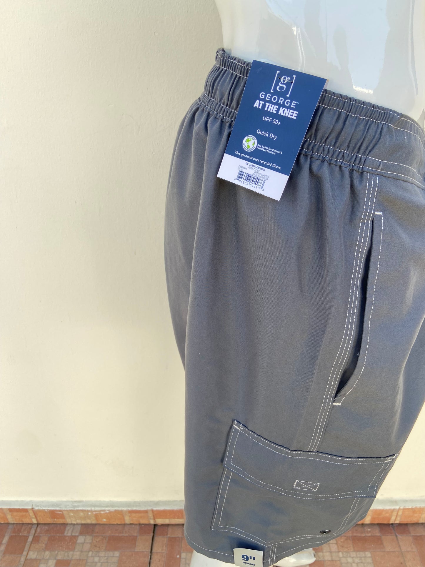 Bañador/Baggy GEORGE original UP50+ protección de daño de sol, gris claro con bolsillo al costado y lazos.