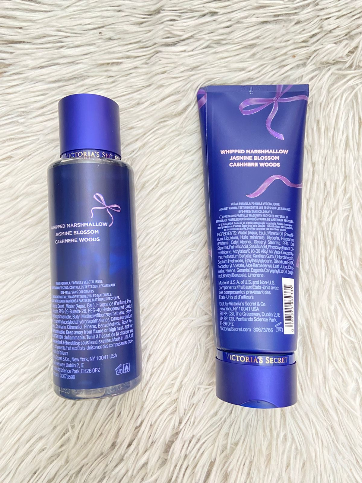 Set Victoria’s Secret original, WHIPPED MARSHMALLOW DREAM, azul marino, de colonia y crema.