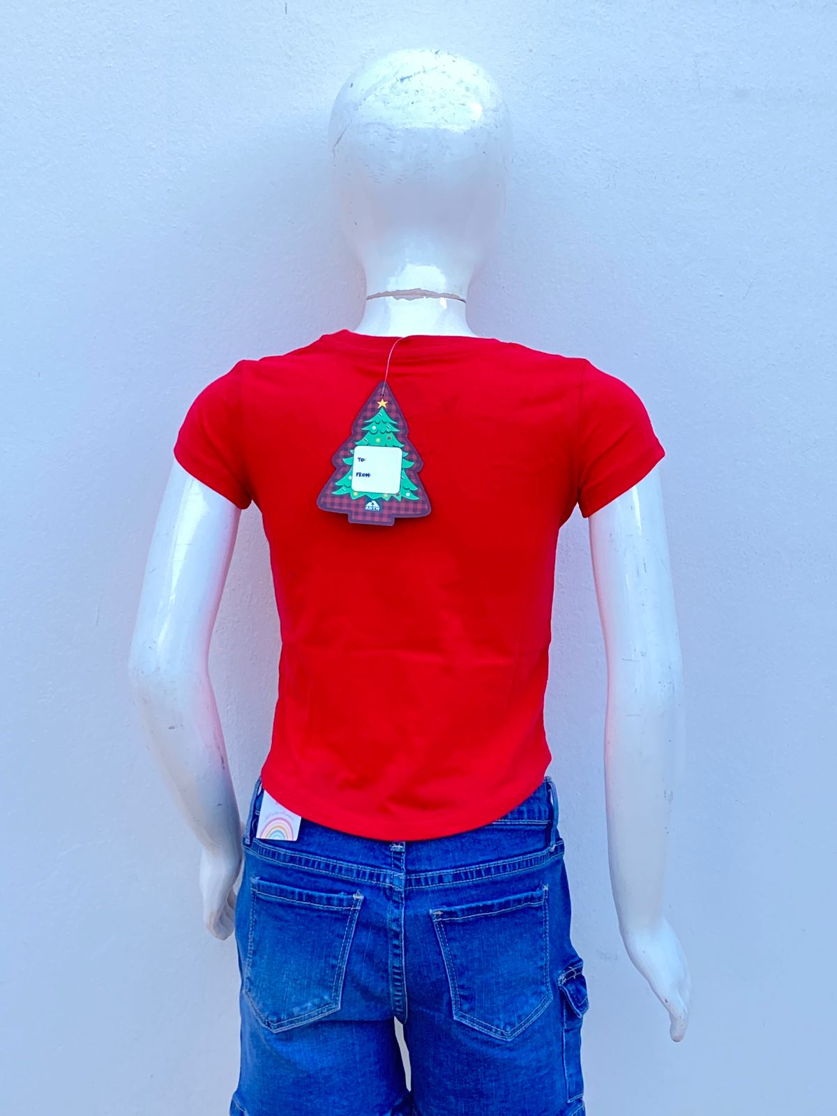 T-shirt/Blusa niñas AMERICAN DREAM TEAM NETWORK Original rojo, con un muñeco de galleta y letras “OH SNAP!” (Oh Chasquido).