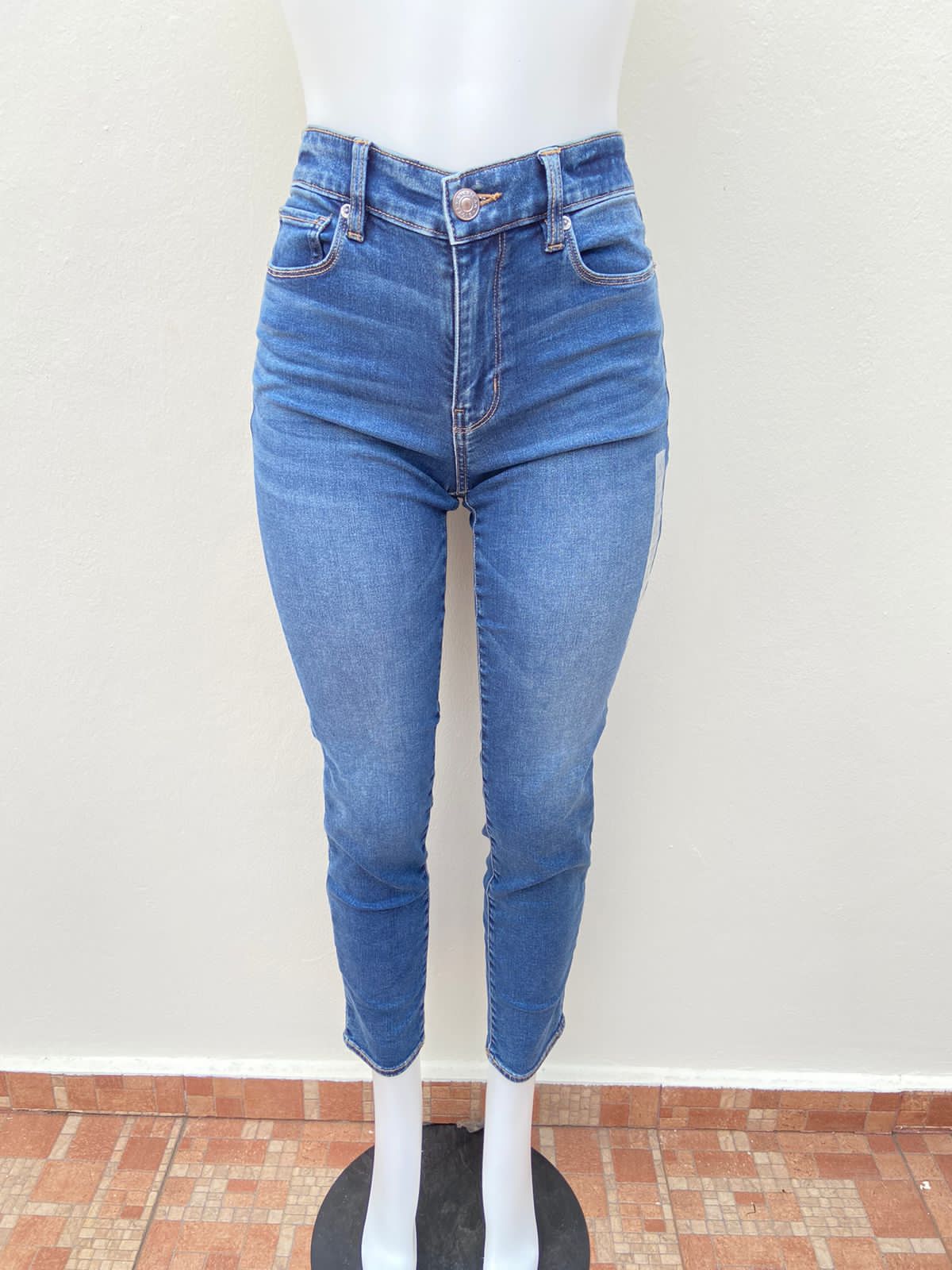 Pantalon jeans American Eagle original azul claro liso NEXT LEVEL STRE –  Qlindo Store