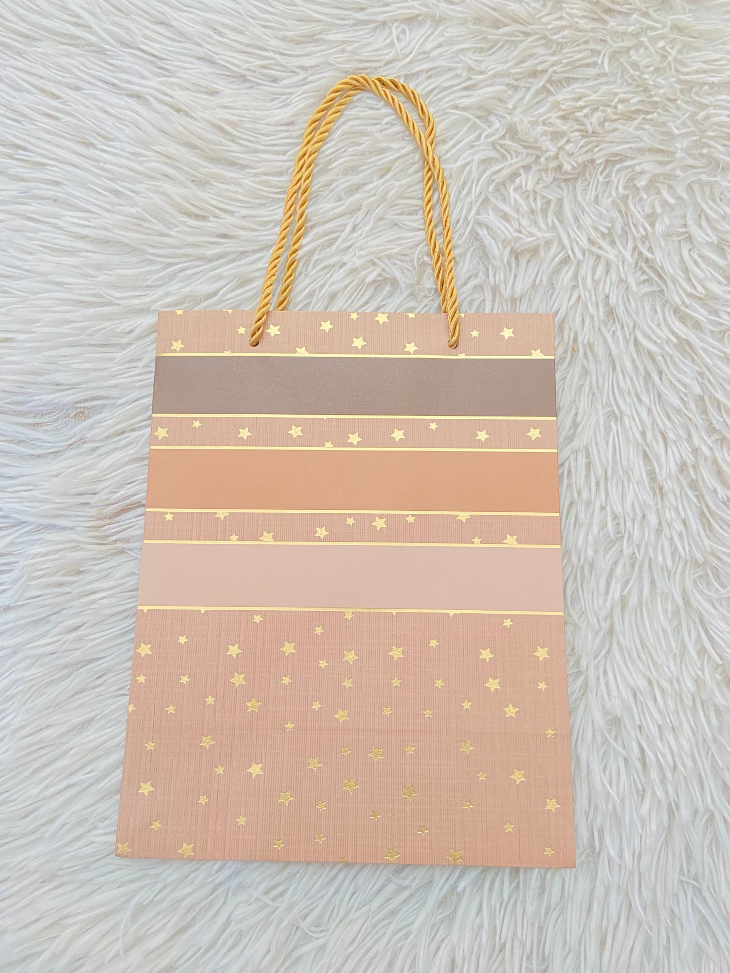 SHOPPING Y TARJETAS DE FELICITACIONES