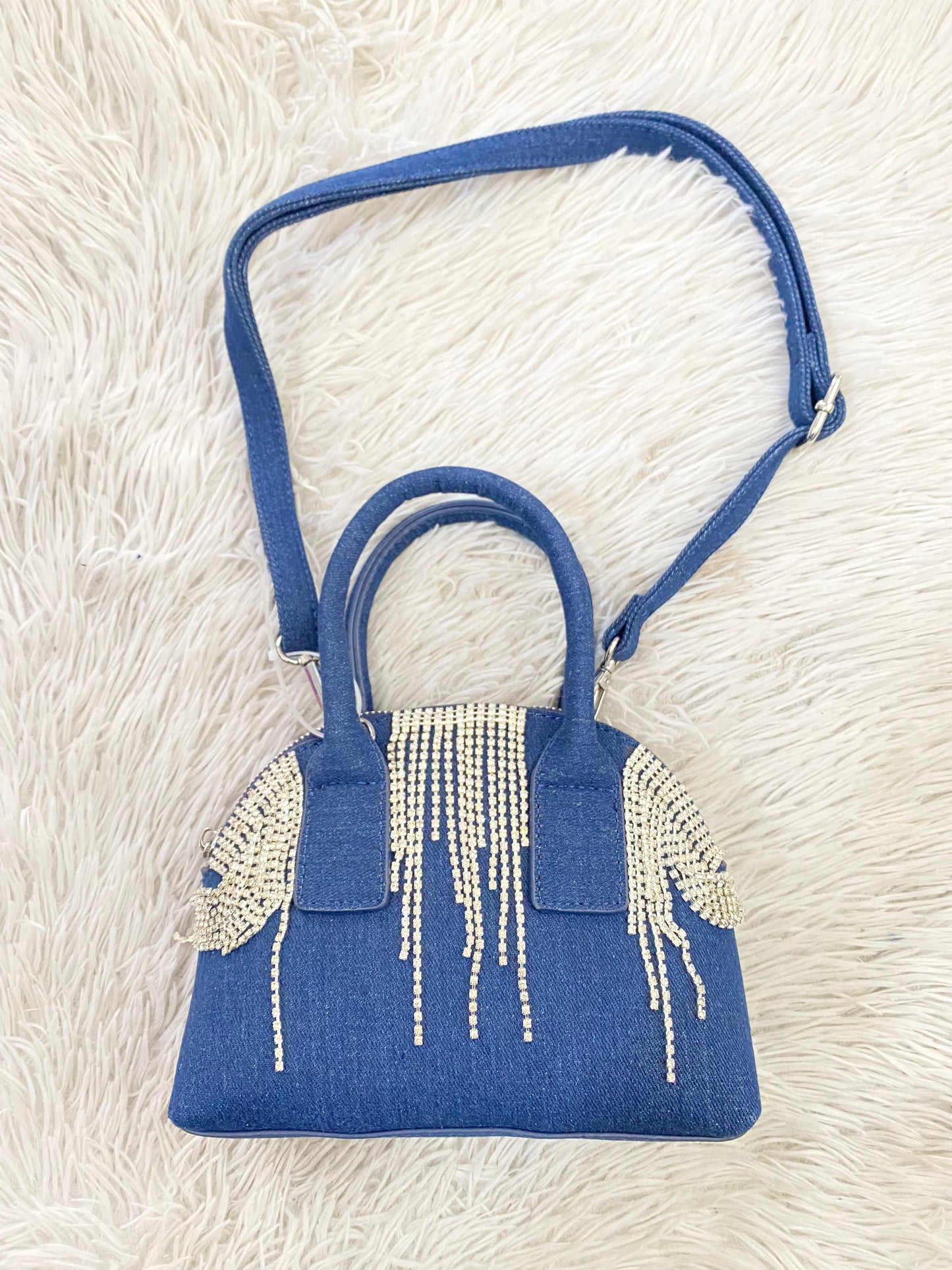 Cartera Fashion Nova original, Jeans denim con brillos colgante y lazo.