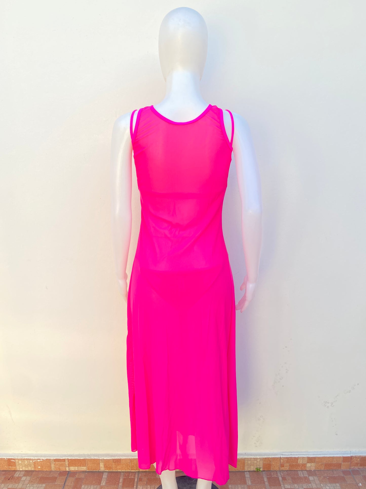 Biquini Fashion Nova original rosado, de 3 piezas y salida estilo vestido.