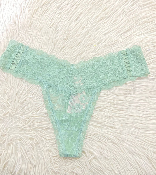 Panti PINK original color verde opaco en encaje, Tanga.