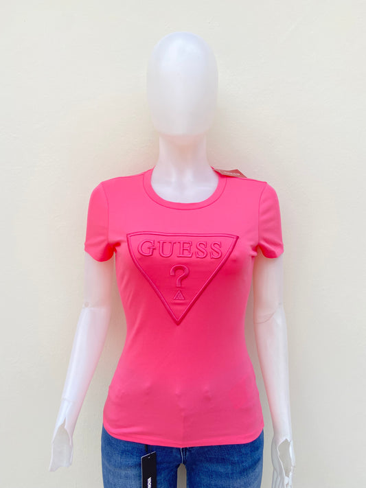 T-shirt GUESS original, rosado con logotipo de la marca en frente.