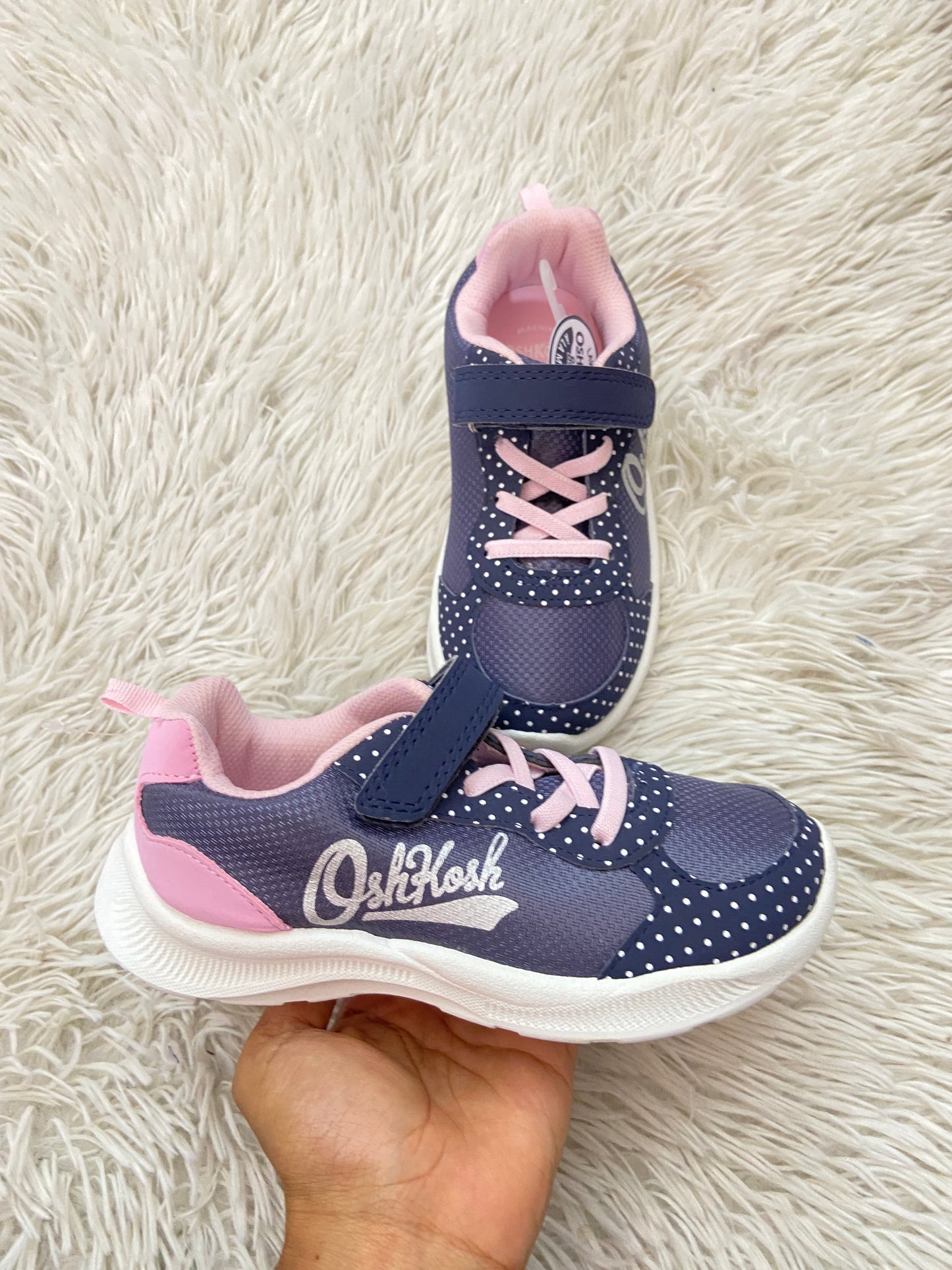 Tenis Oshkosh original azul Marino con rosado