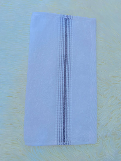 Toallas ASTON ARDEN original, blanca con rayas en color gris, para manos.