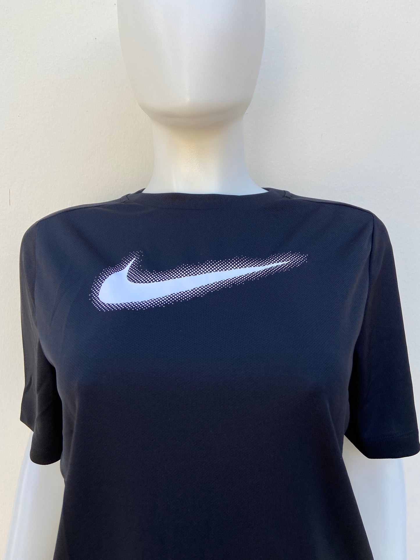 T-shirt Nike original negro con logotipo de Nike En blanco.