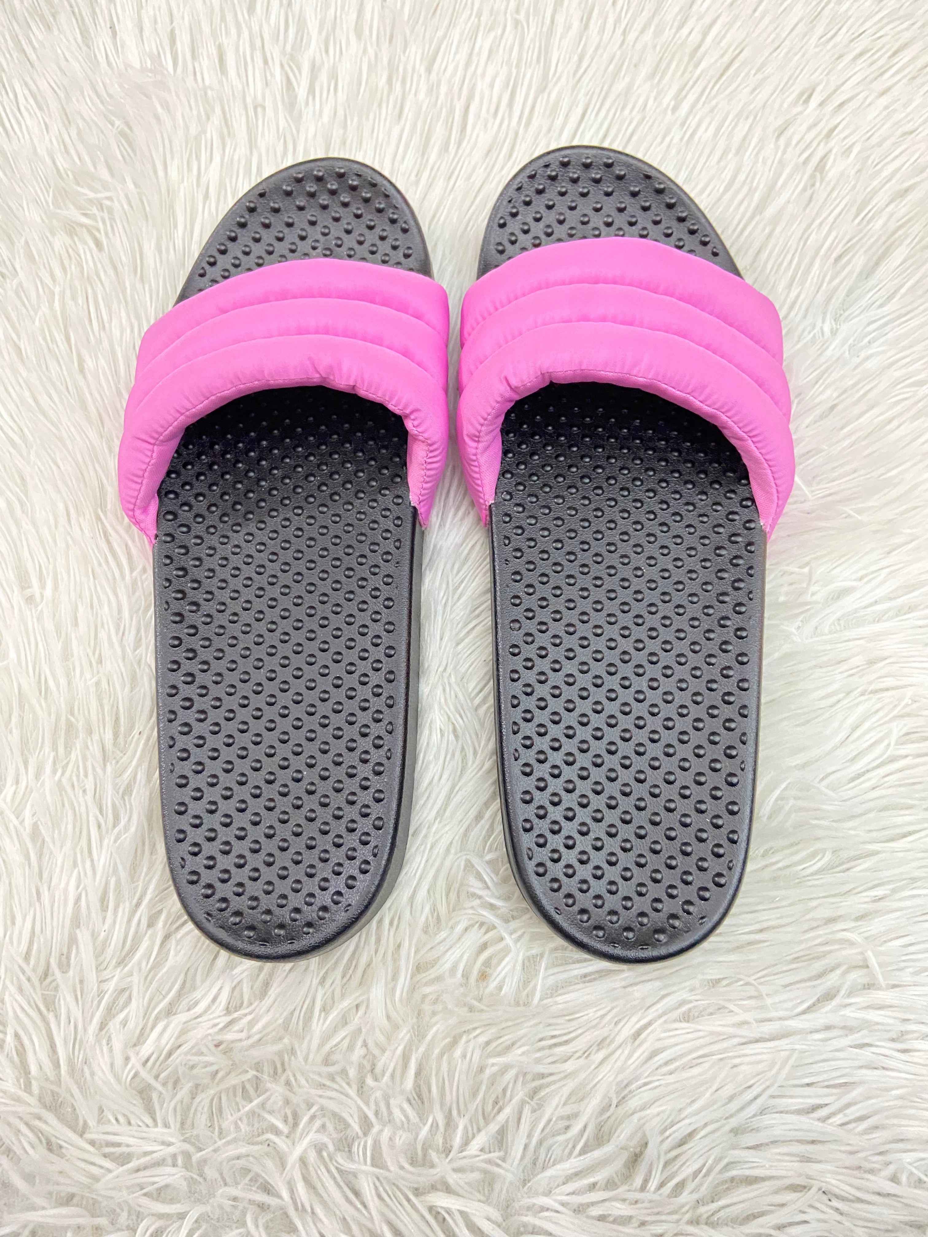 Sandalias PINK original negra con rosado barbie y dise os de puntos