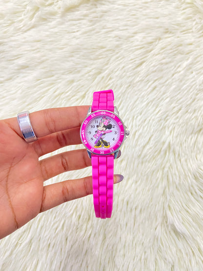 Reloj DISNEY original, rosado de MINNIE MOUSE, con estampado del personaje, 6+.