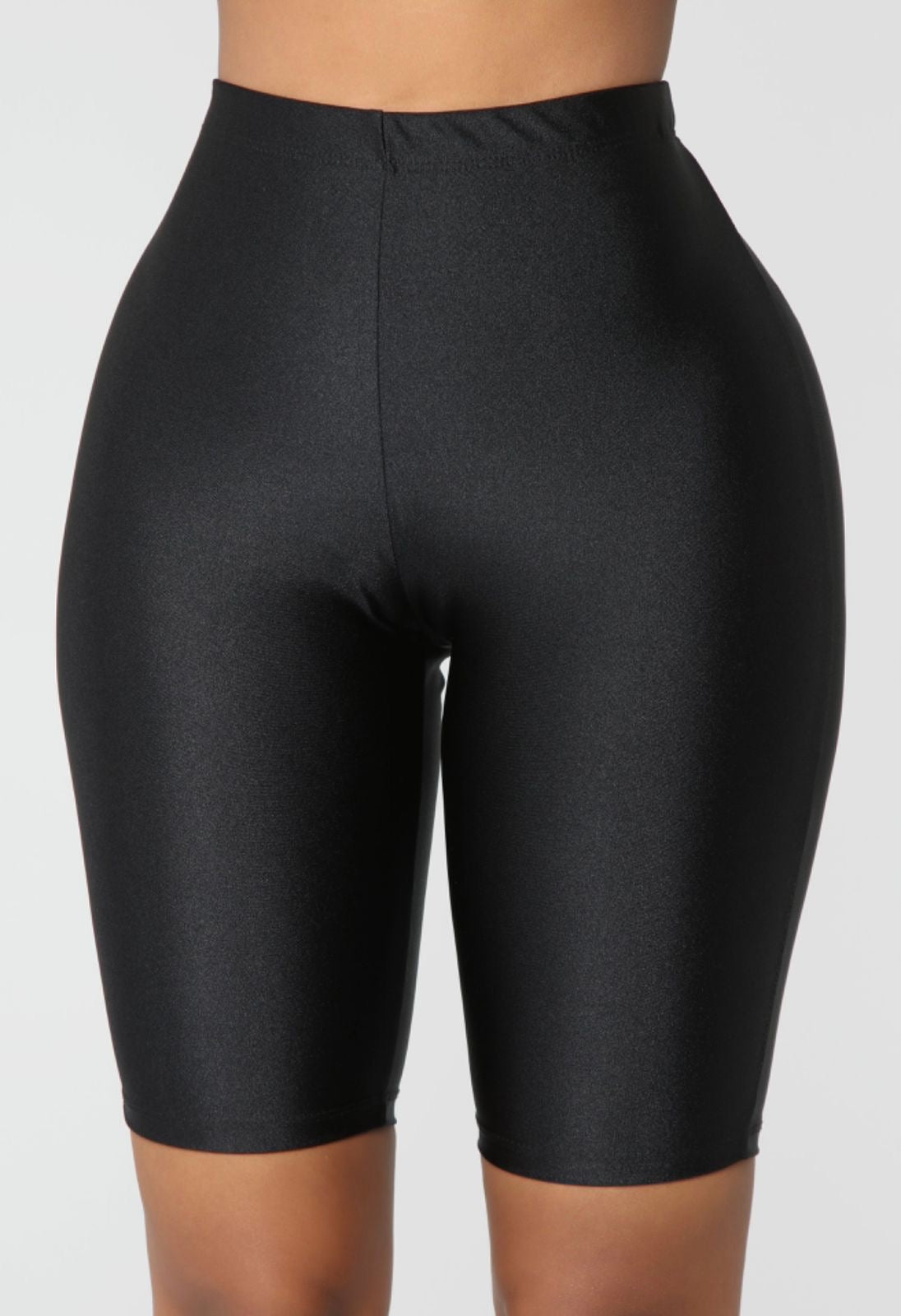 Legging/ licra Fashion Nova original negra lisa  bicicleta.