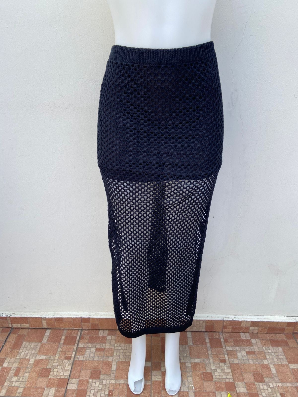 Falda/Cover up Forever 21 en color negro en crochet