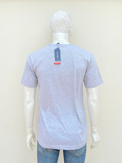 T-shirt NAUTICA original, gris claro con letras de la marca en frente.