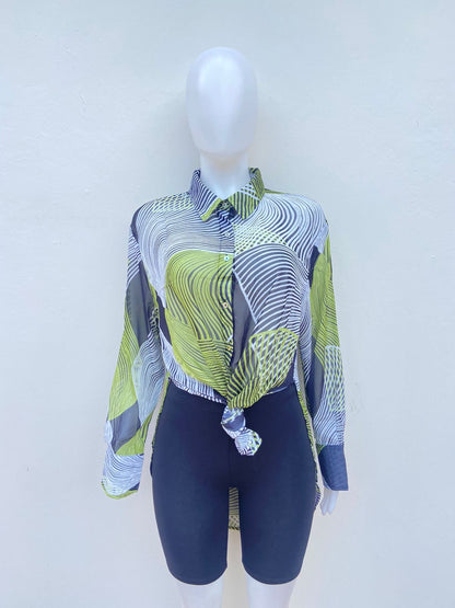 Cover up/ camisa, negro y verde con estampado de rayas en blanco.