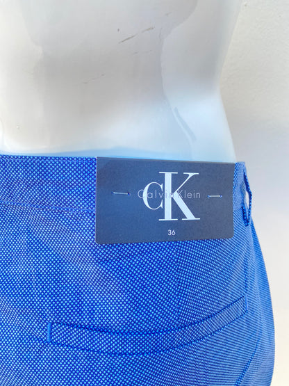 Bermuda CALVIN KLEIN original, azul marino con pequeños puntos blancos, 100% algodón.