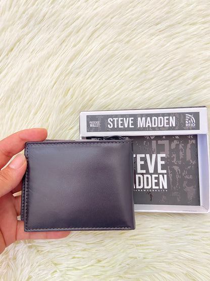 Billetera STEVE MADDEN original, color marron, varios compartimentos y protección RFID (protección contra robos electrónicos)