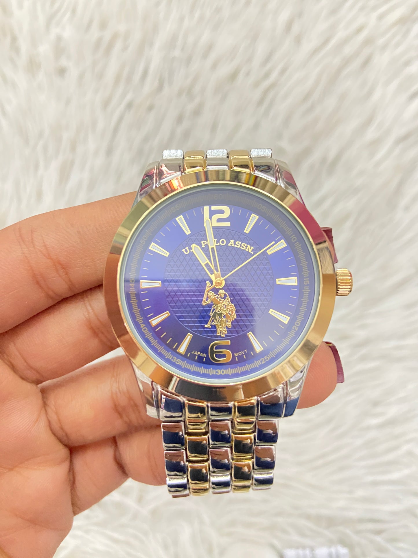 Reloj U.S POLO ASSN SINCE 1980 original dorado con plateado y azul marino.