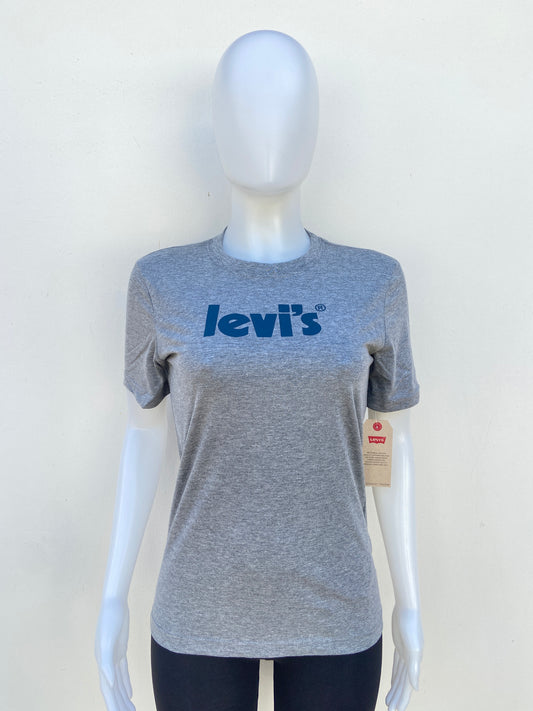 T-shirt Levi’s original gris con letras de la  marca en azul.