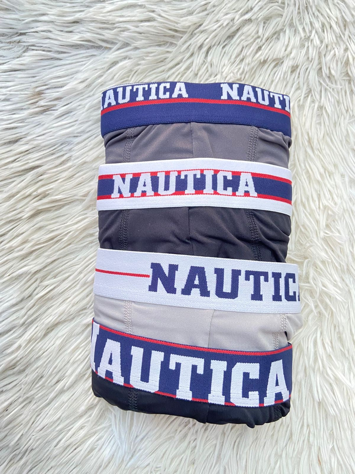 Boxer NAUTICA original, pack de 4, en color gris y negro en diferentes tonos.