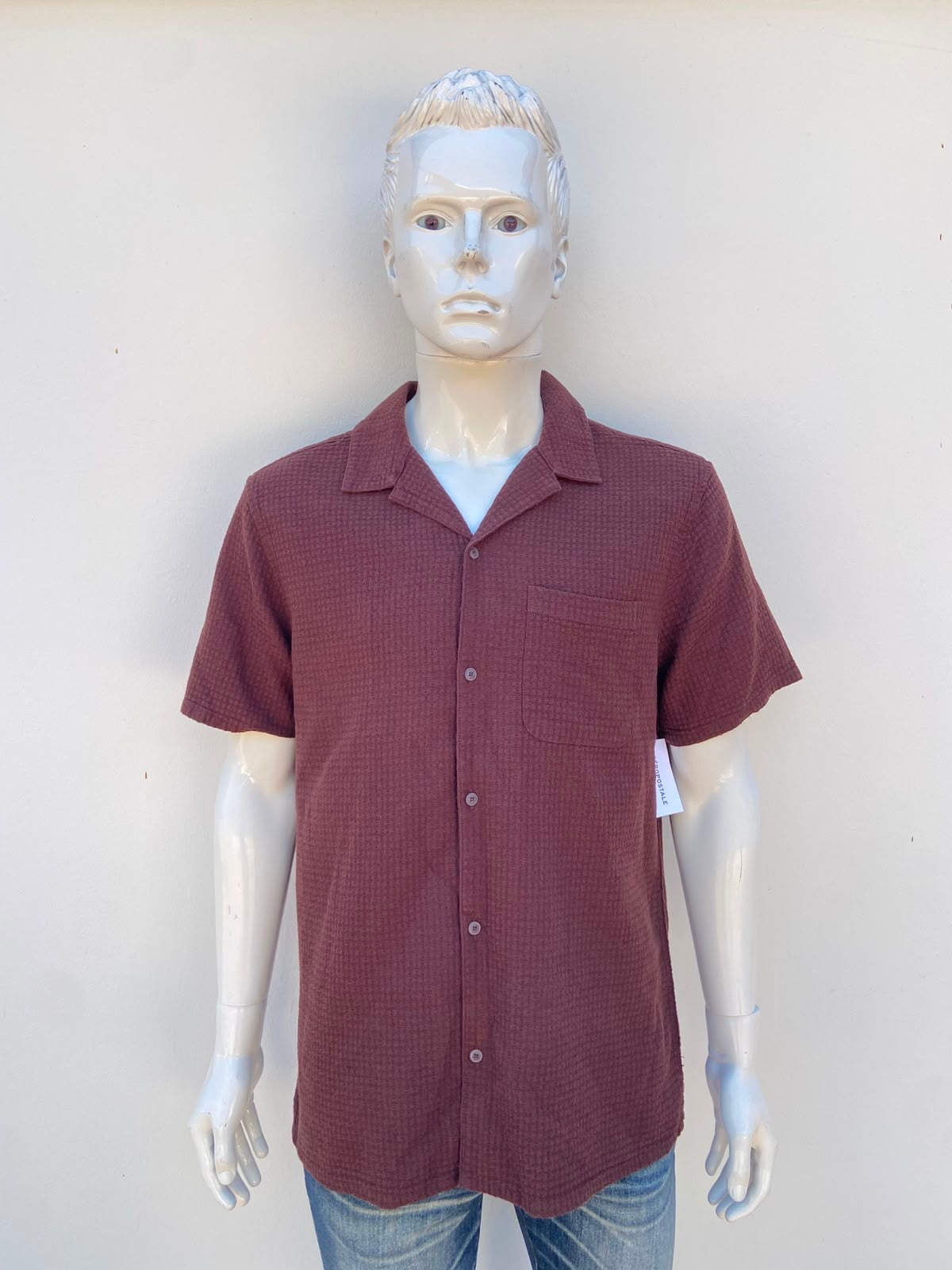 Camisa AEROPOSTALE original, en color marron con bolsillo en el lado, 100% algodón