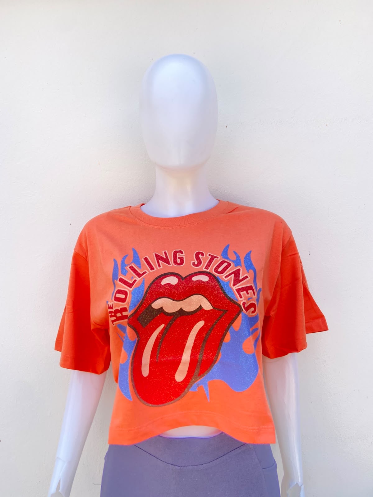 Top The Rolling Stones original,naranja claro con estampado de boca y letras THE ROLLING STONES.