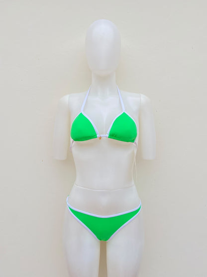 Biquini BM MYKONOS BLUE original, verde con con blanco y colgantes de mariposas.