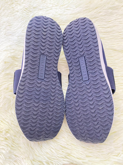 Tenis/ Alpargatas Tommy Hilfiger original, azul marino con letras         T❤️MMY en blanco.