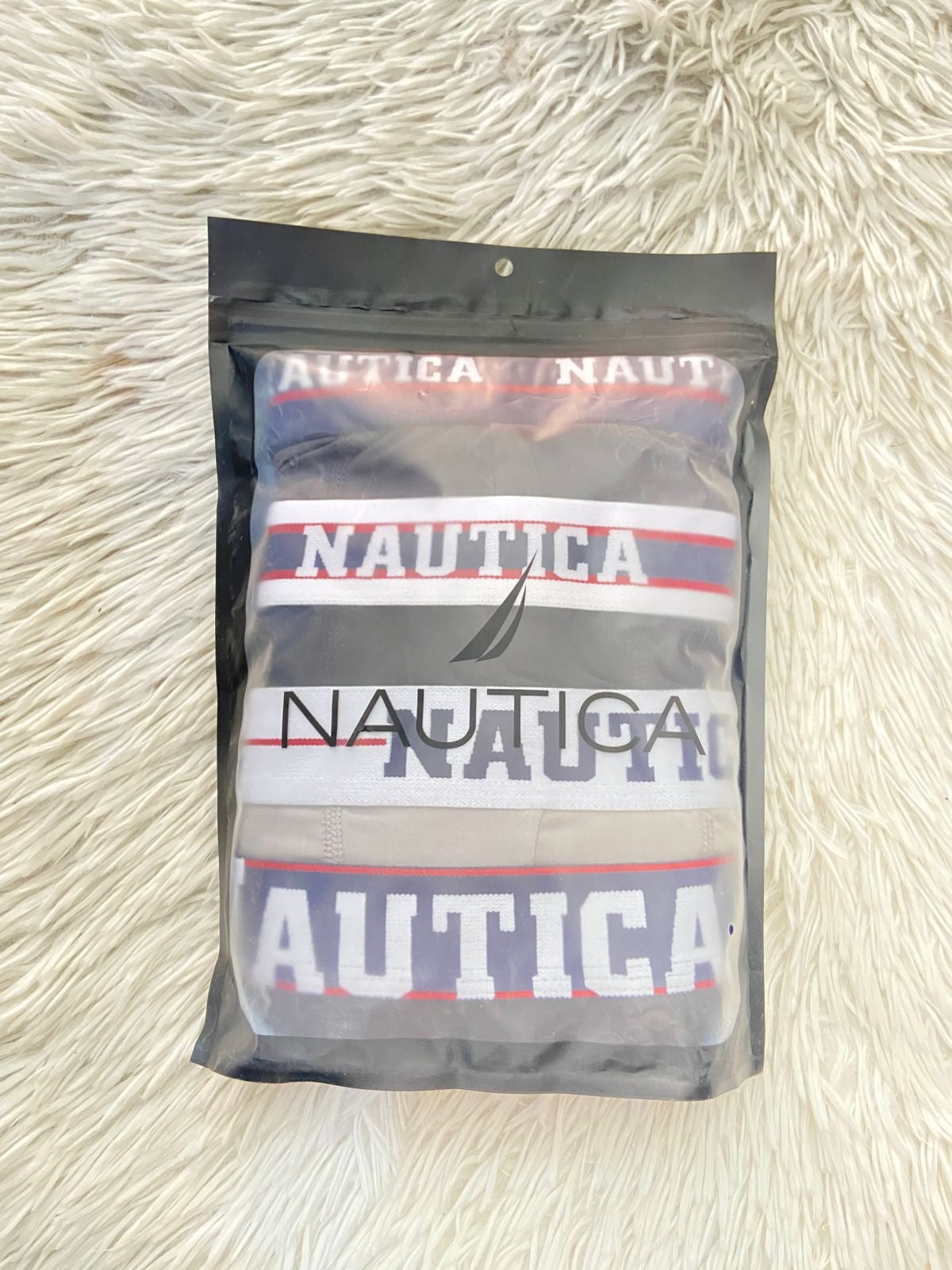 Boxer NAUTICA original, pack de 4, en color gris y negro en diferentes tonos.