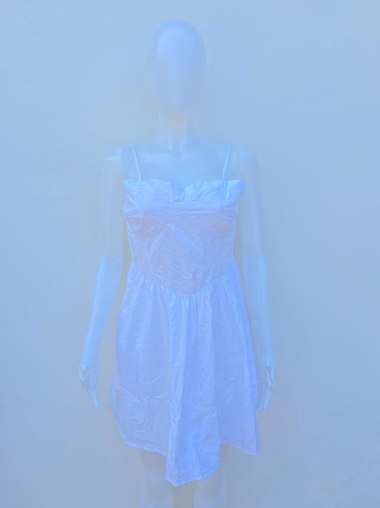 Vestido Forever 21 Original en color blanco, corto con escote estilo corset y lazos ajustables