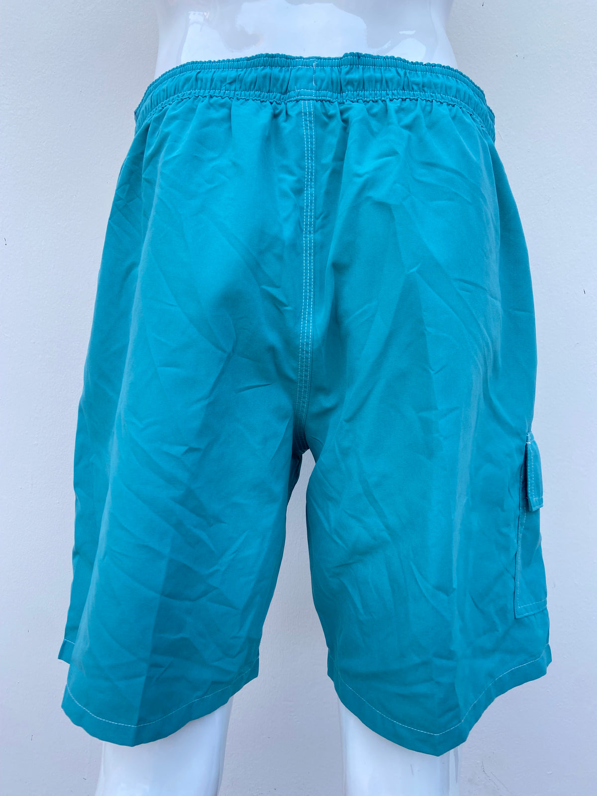 Baggy/bañador, azul turquesa liso con lazos ajustables blancos Protección UPF 50+: Brinda protección contra los rayos UV.