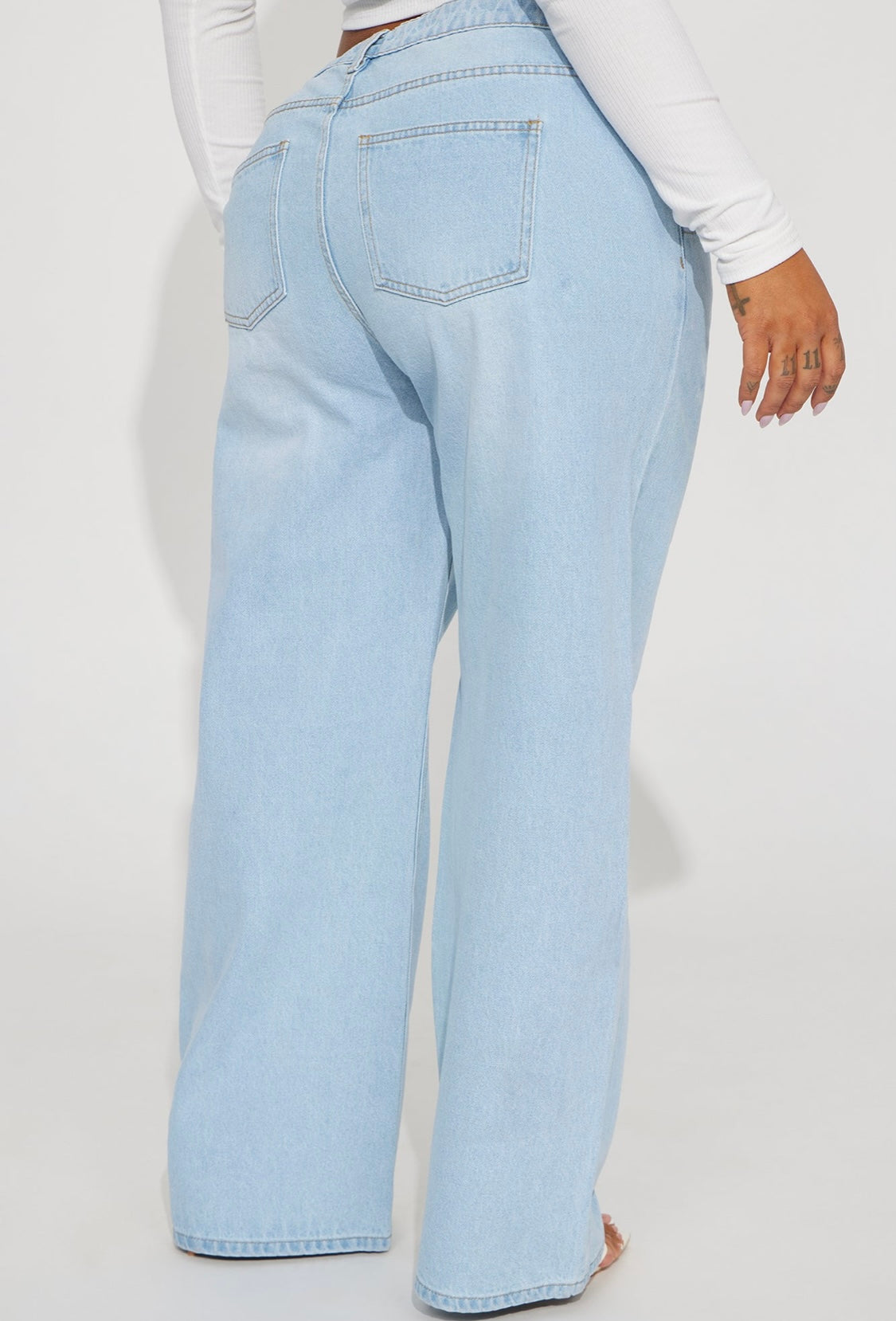 Pantalón Fashion Nova original, azul claro ancho liso.