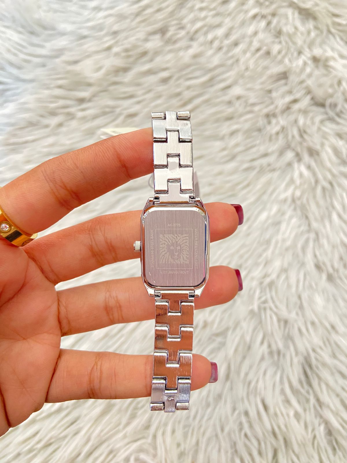 Reloj ANNE KLEIN original plateado pequeño.