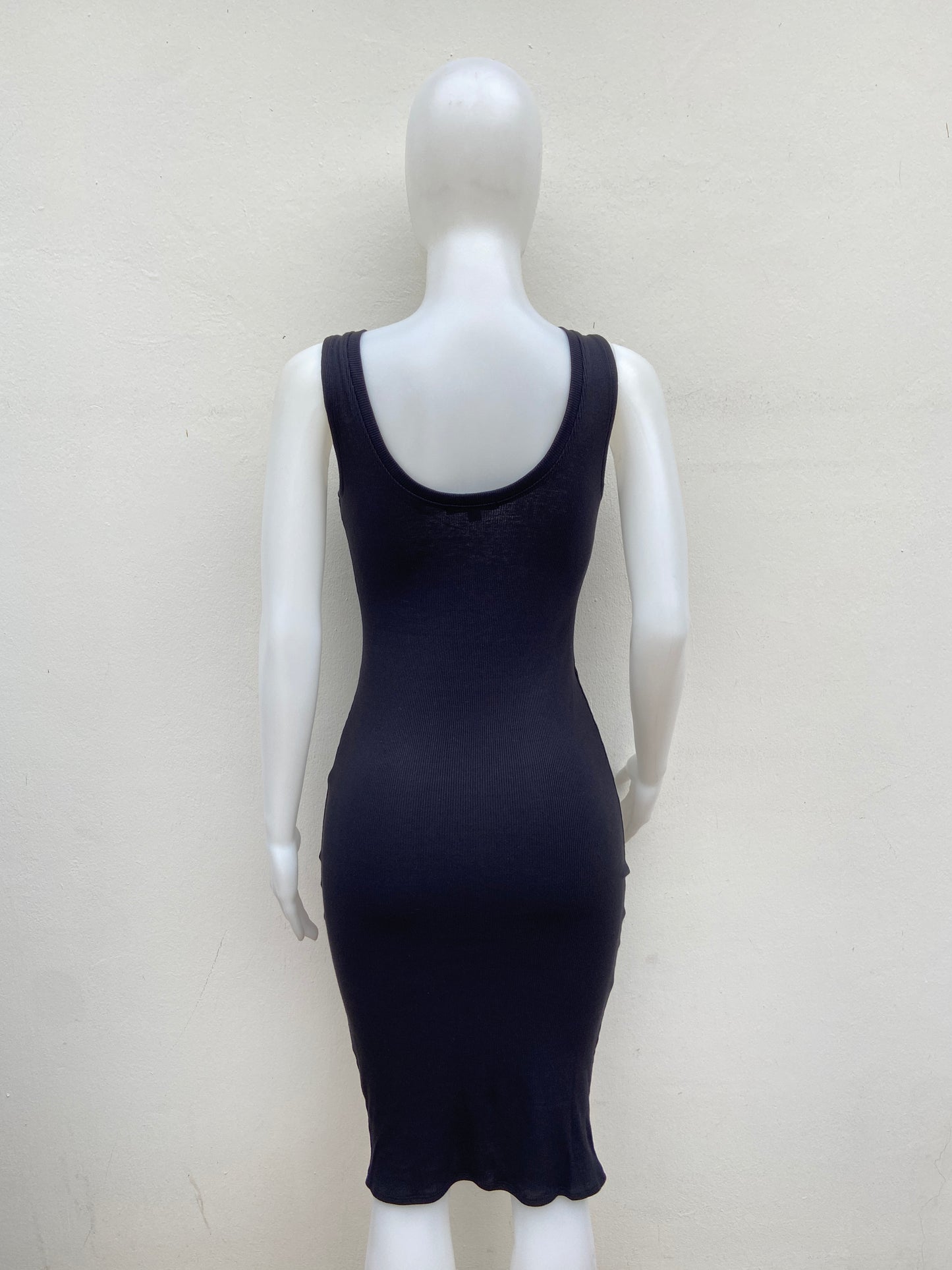 Vestido AMBIANCE original negro liso.