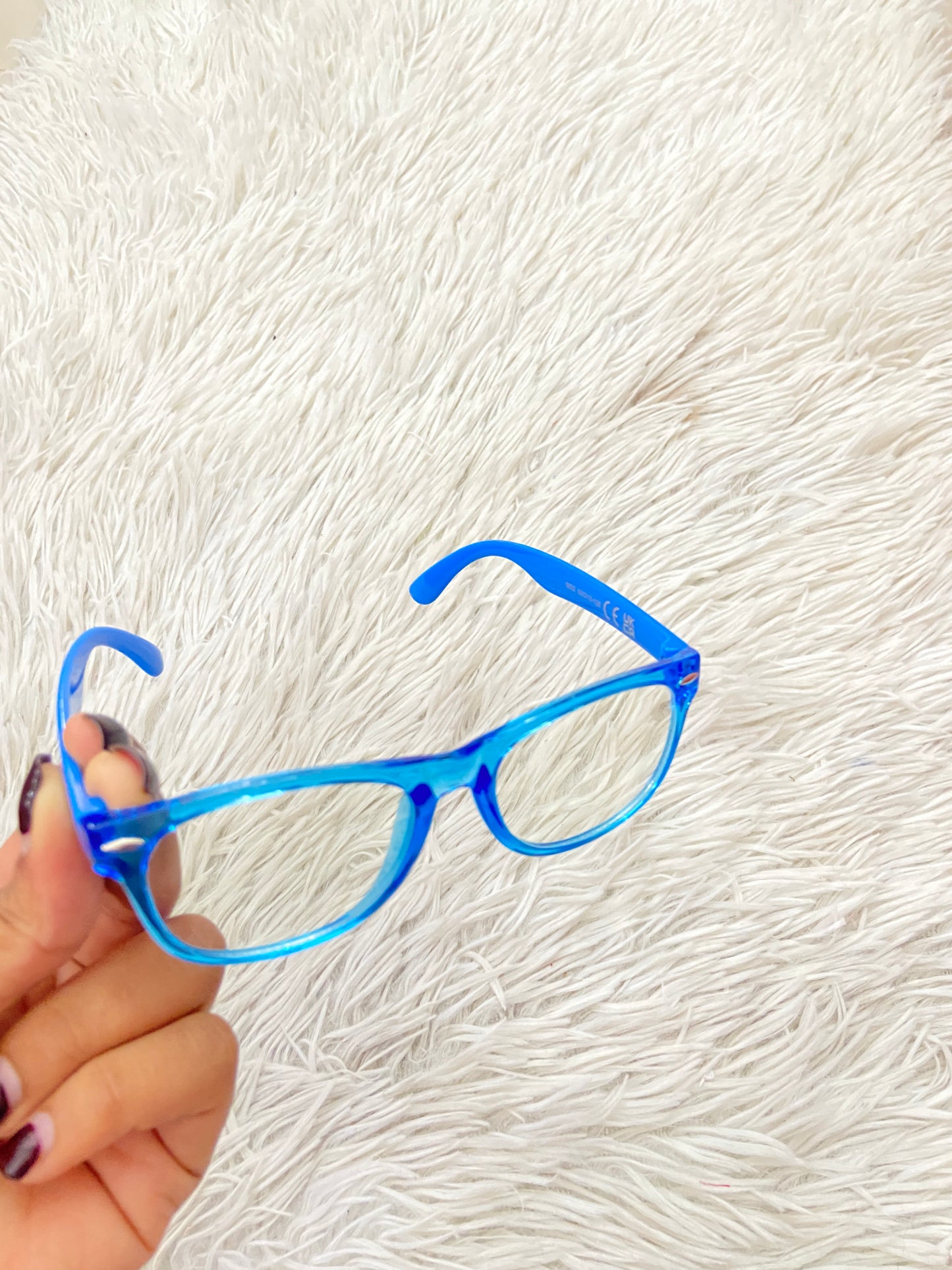 Lentes, de niño azul con micas claras cuadrado.