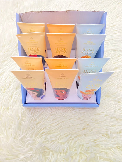 Crema DISNEY PRINCESS original, con olores de vainilla, coco y manzana, Moana, Blanca Nieves y cenicienta.