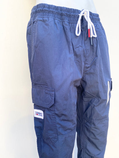 Jogger pantalón Tommy Hilfiger original azul con lazos blanco.