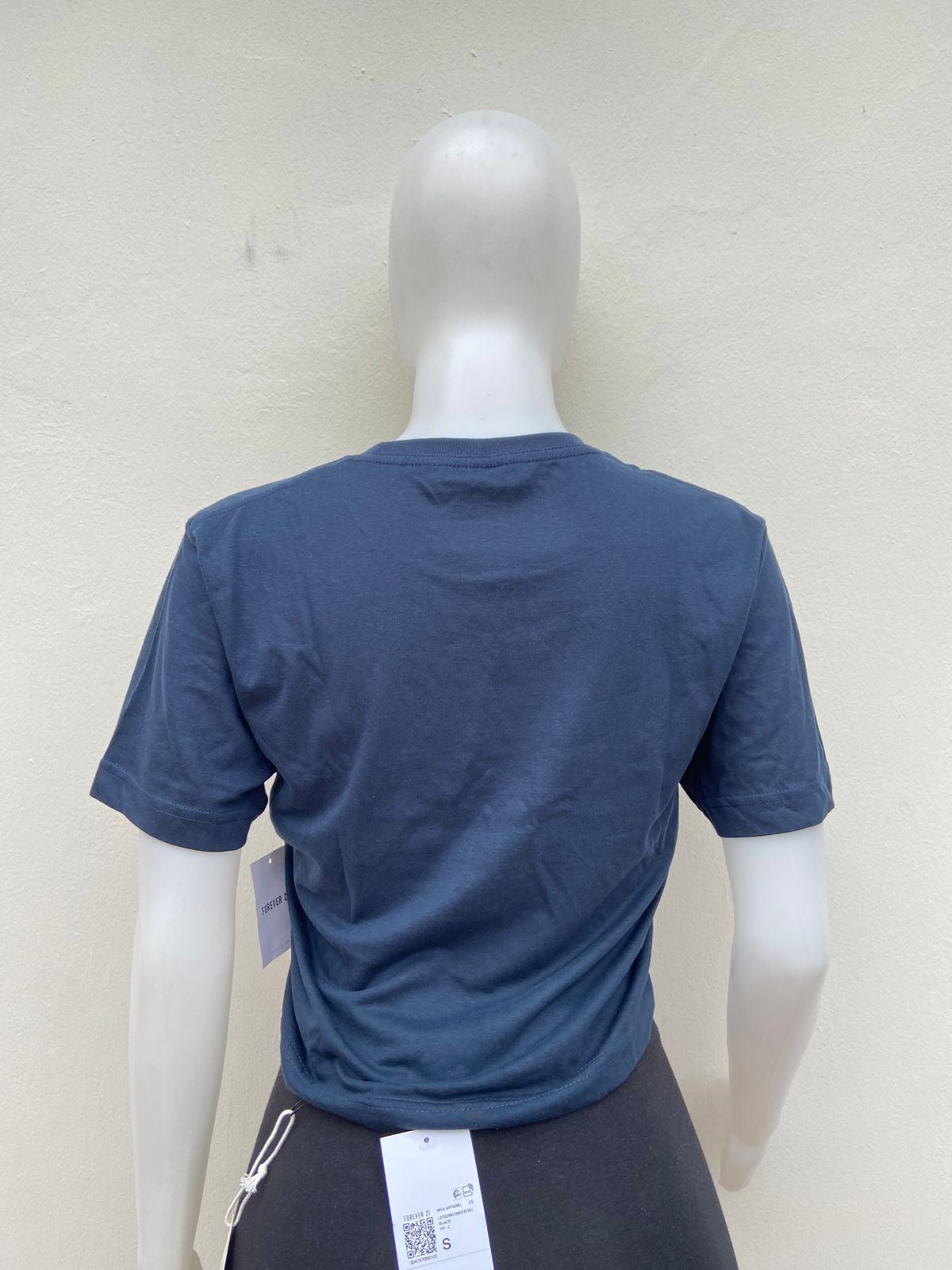 Top Forever 21 original, azul marino con letras PUT ME IN COACH.