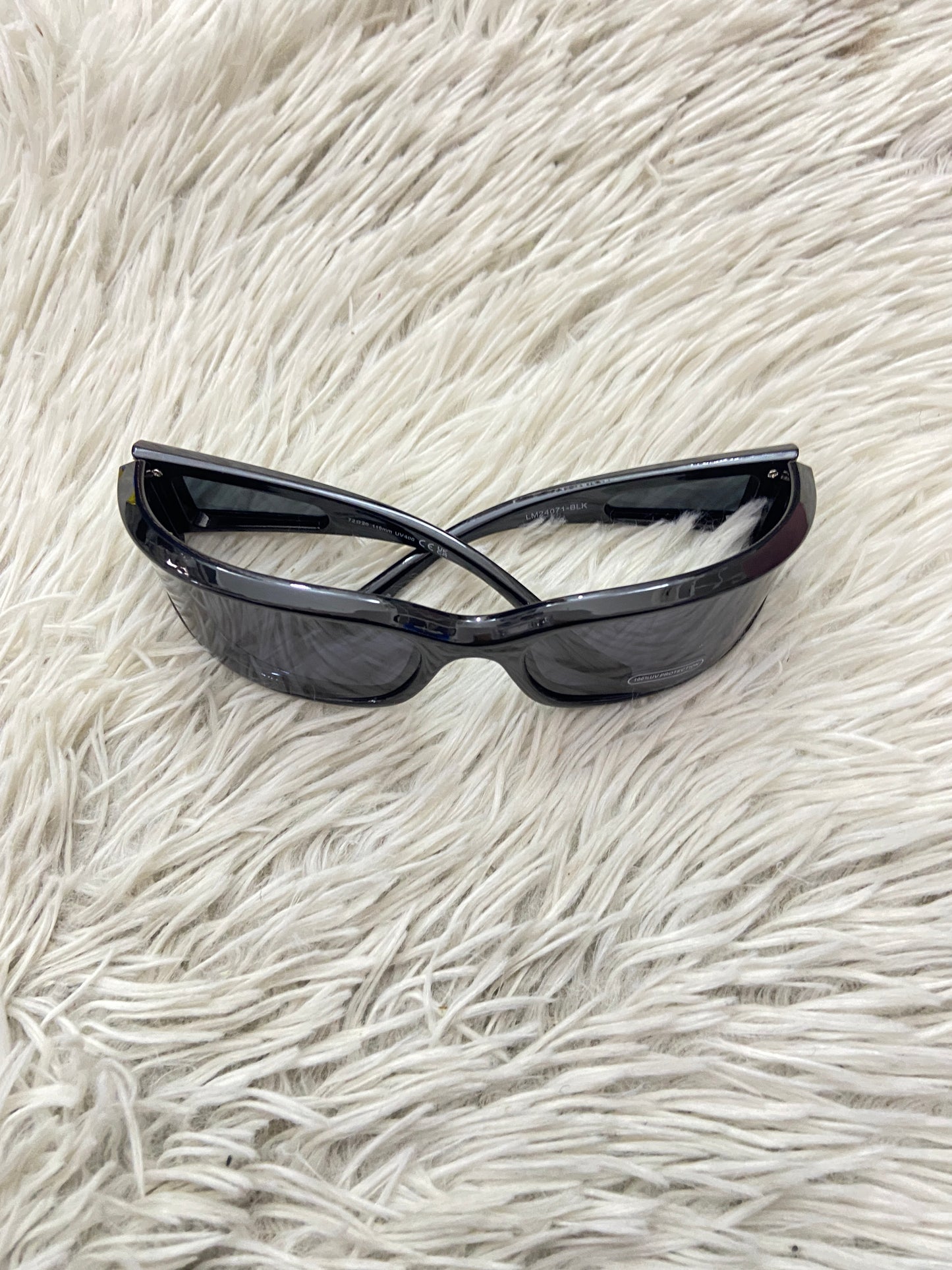 Lentes, negro pequeños con micas transparente.