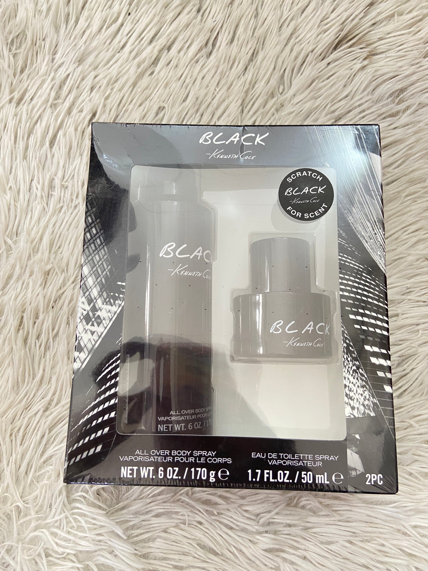 Set Kenneth Cole Black original, de desodorante y perfume.