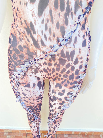 Enterizo, Marron con estampado de animal print, strapless.