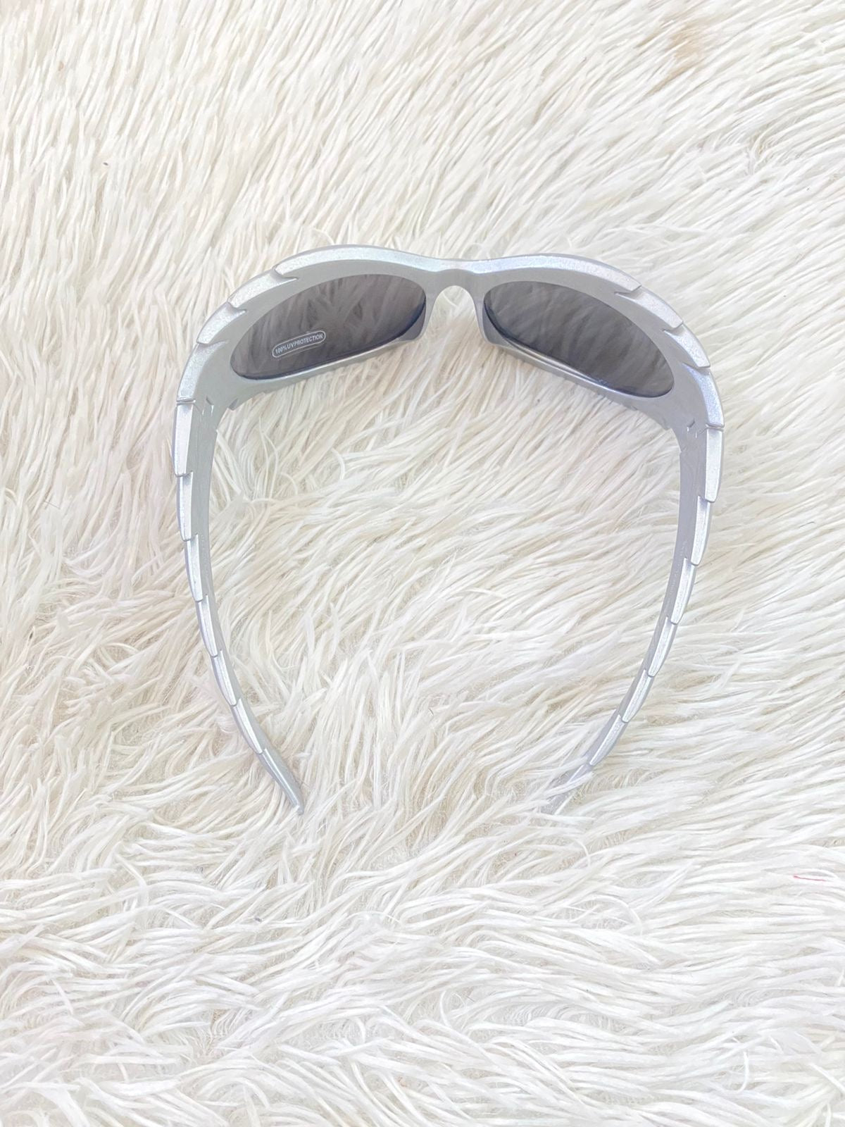 Lentes Fashion Nova original plateado con micas gris.