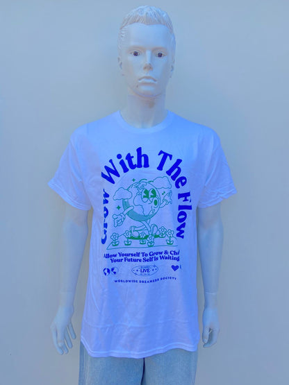 T-shirt, blanco con letras CROW WITH THE FLOW en azul.
