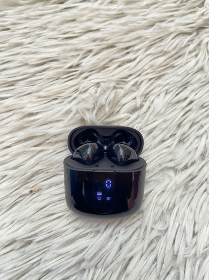 Audífonos inalámbricos WIRELESS EARBUDS A 9 original, negro con cable  tipo C, conexión vía Bluetooth, carga duradera.